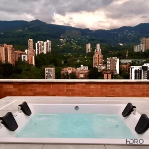 SPA HOTTUB 1.550